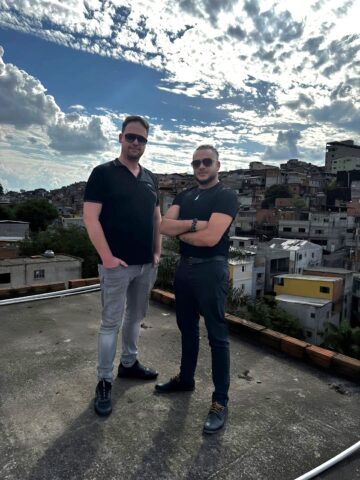 Carlos Hogendorp (Osmin Carlson) lança movimento de conexão, cura e consciência entre Brasil e Europa